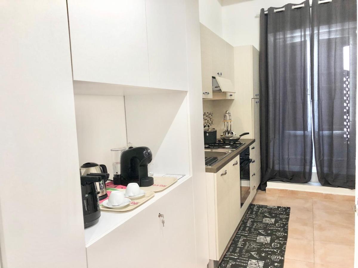 Suite 4 Canti Palermo Bagian luar foto