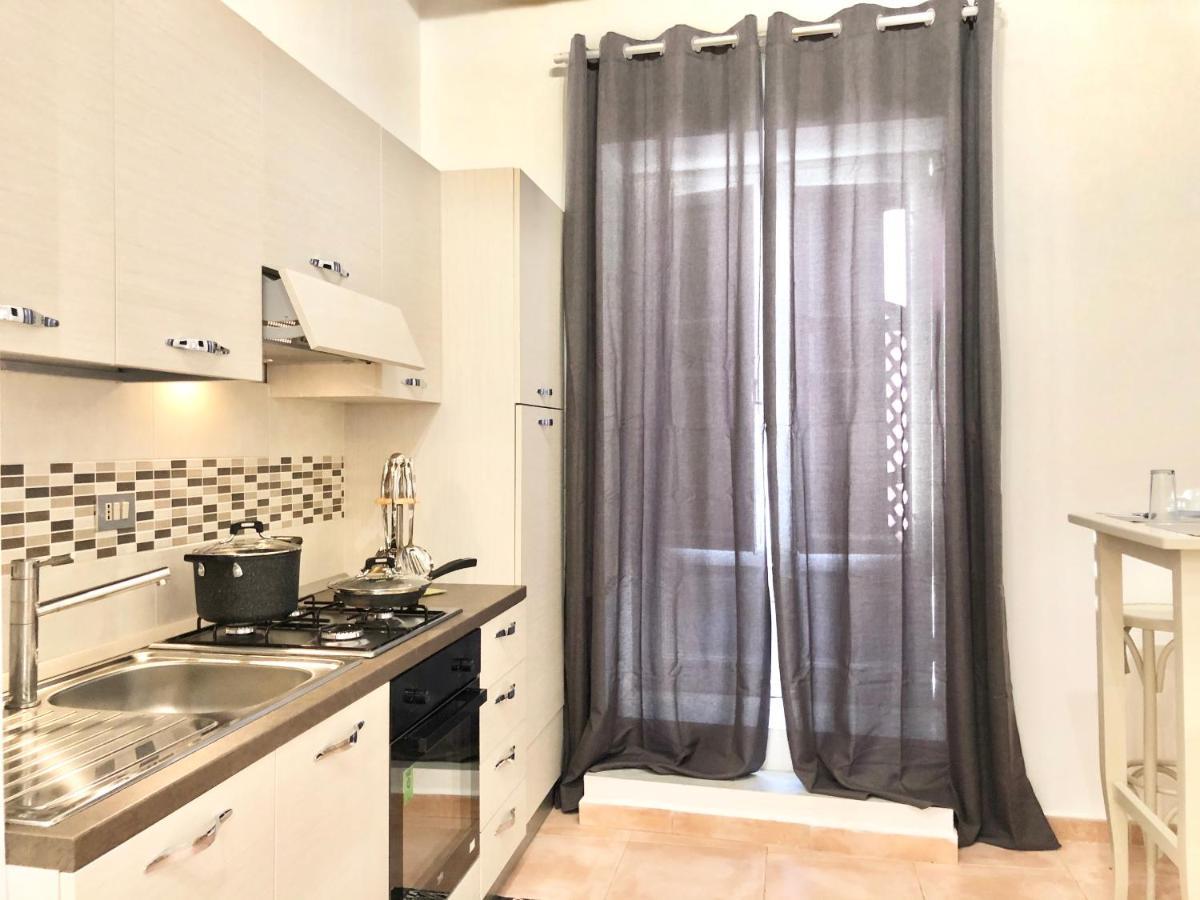 Suite 4 Canti Palermo Bagian luar foto